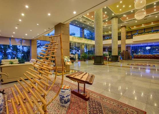 Halong Plaza Hotel 1