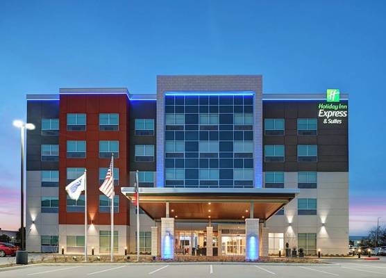 Holiday Inn Express & Suites HOUSTON MEMORIAL - CITY CENTRE by IHG 1