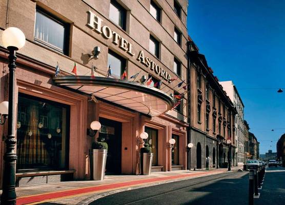 Best Western Premier Hotel Astoria 1