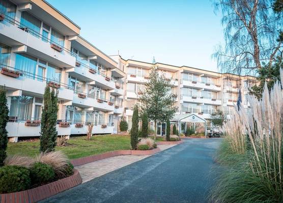Strandhotel an der Ostsee 1