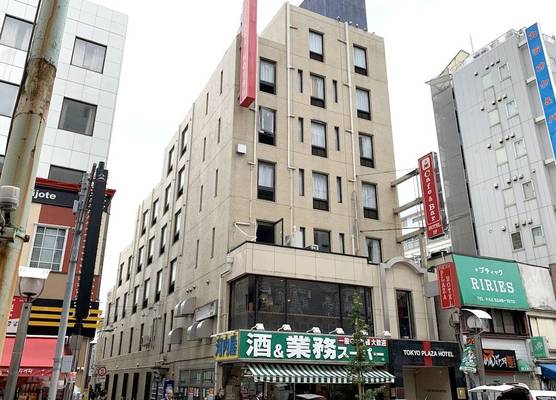 Tokyo Plaza Hotel 1