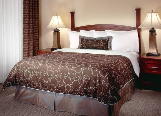 Staybridge Suites MILWAUKEE AIRPORT SOUTH by IHG 1