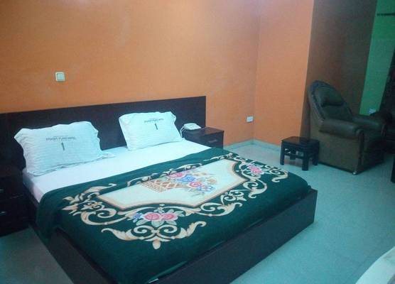 Sylvia's Place 1