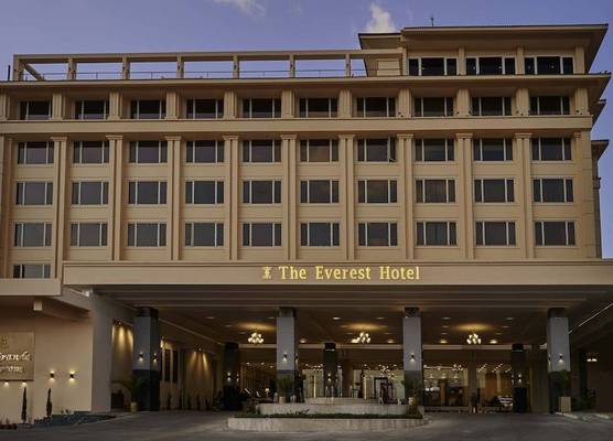 The Everest Hotel 1