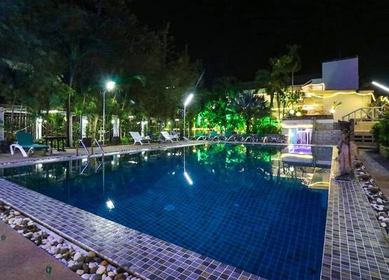 Natural Beach Hotel Pattaya 1