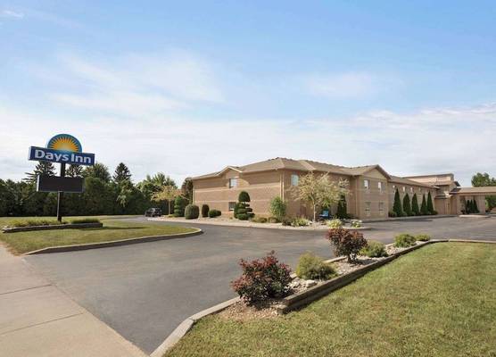 Days Inn by Wyndham Leamington 1