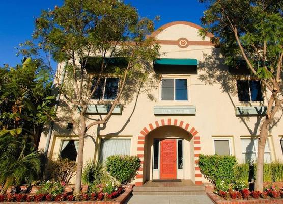 Santa Paula Inn 1