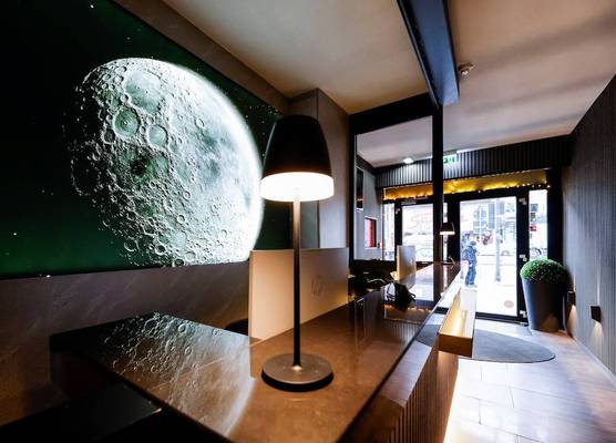 Sleephotels Cosmos 1