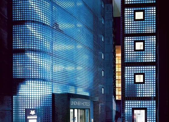 Lindner Hotel Cologne Am Dom, part of JdV by Hyatt 1