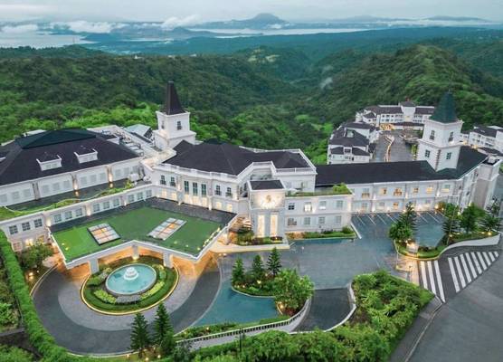 Twin Lakes Hotel near Tagaytay 1