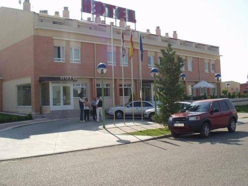 Hotel Ruta del Duero 1