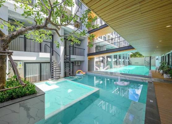 Tour De Phuket Hotel - SHA Plus 1