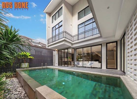 3-Bedroom Wallaya pool villa in Bangtao 1