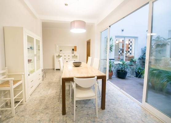 Cisneros Flat 1