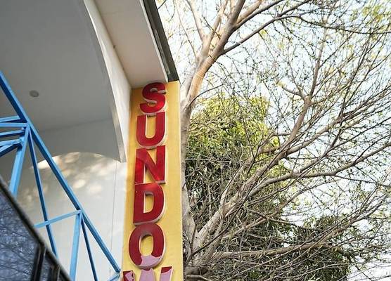 Sundown Resort 1