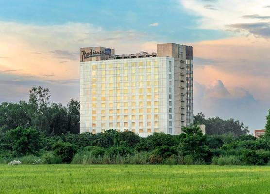 Radisson Blu Hotel, Greater Noida 1