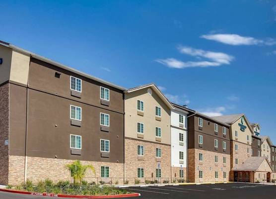 WoodSpring Suites Bakersfield East 1