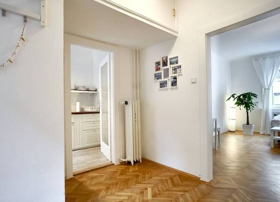 Opera Street Apartments 1