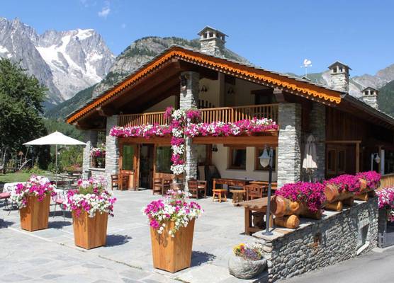 Hotel Lo Campagnar 1