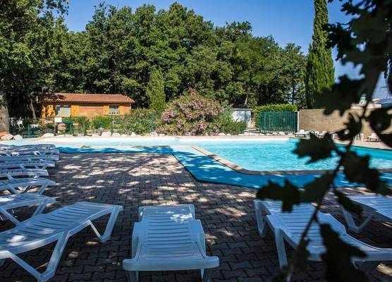 Camping Le Bois Des Ecureuils 1