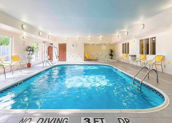 Fairfield Inn & Suites Holland 1