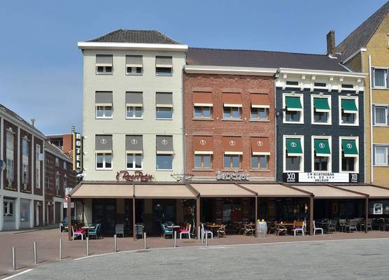 Hotel Roermond Next Door 1