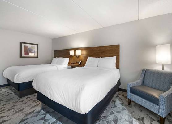 Best Western Plus Harrisonburg 1