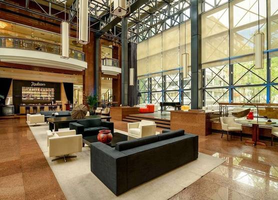 Radisson Montevideo Victoria Plaza Hotel 1