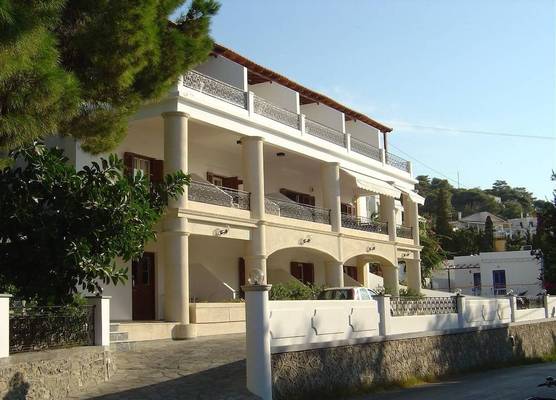 Oasis Hotel 1
