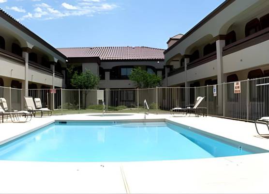 Premier Inns Tolleson 1