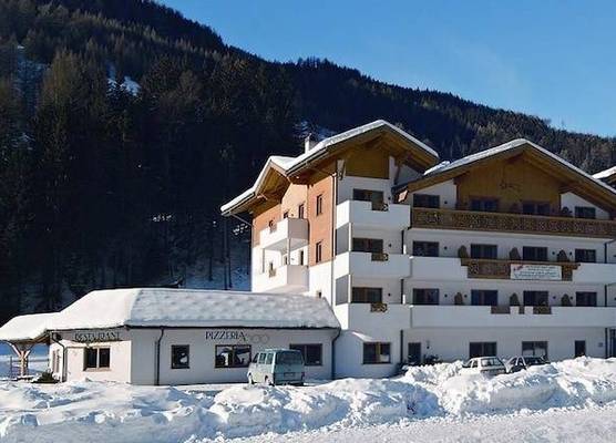 Hotel Bergkristall 1