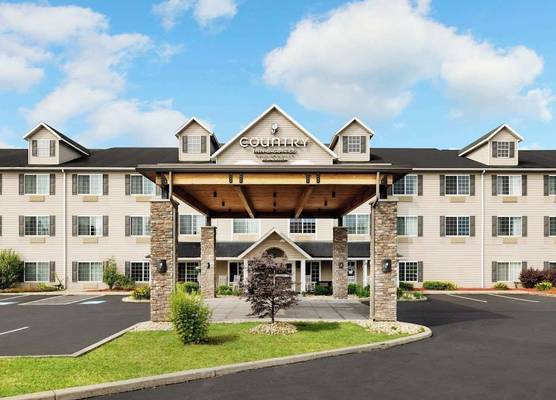 Country Inn & Suites by Radisson, Big Flats (Elmira), NY 1