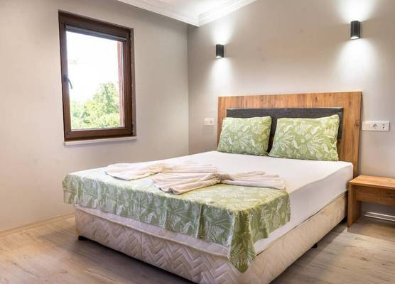 Işık Lakeside Otel 1