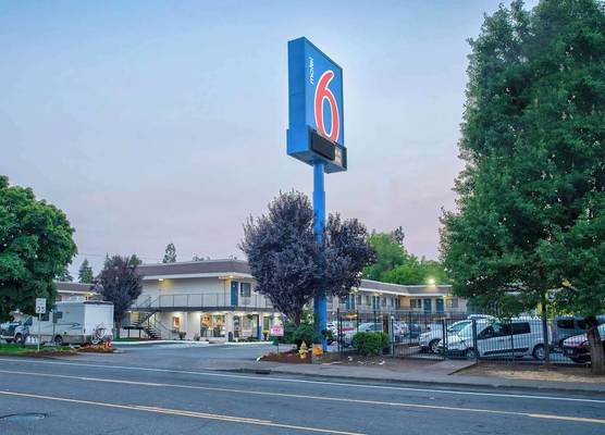Motel 6 Salem, OR 1