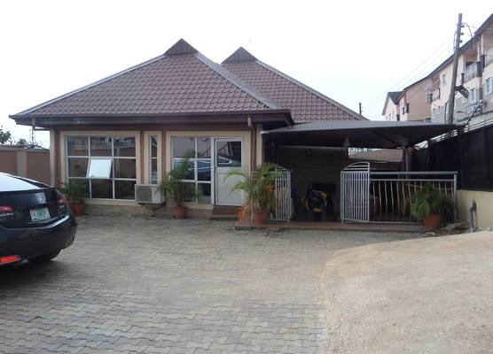 Chatwell Hotel 1