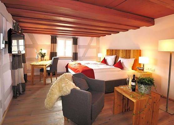 Landgasthof Weisses Lamm 1