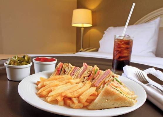 Holiday Inn MONCLOVA by IHG 1