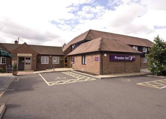 Premier Inn Aylesbury 1