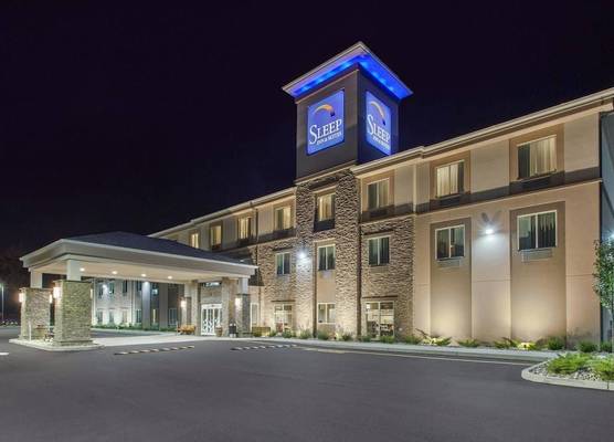 Sleep Inn & Suites Monroe - Woodbury 1
