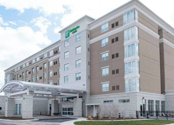 Holiday Inn & Suites FARMINGTON HILLS - DETROIT NW by IHG 1