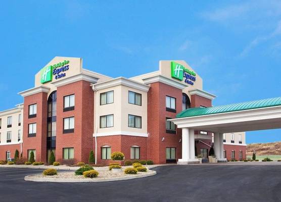 Holiday Inn Express & Suites FRANKLIN - OIL CITY by IHG 1