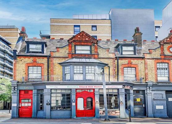 Belvilla Ilford Station Hotel, 4 min from Elizabeth line 1