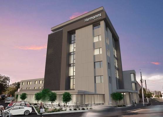 Hermanns Hotel & Spa Sibiu 1