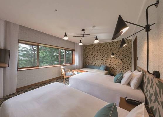 Karuizawa Prince Hotel East 1