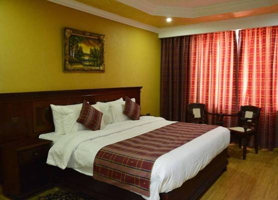 Eagle Palace Hotel 1
