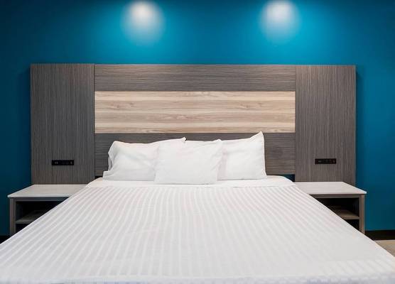 La Mirage Inn - Long Beach 1