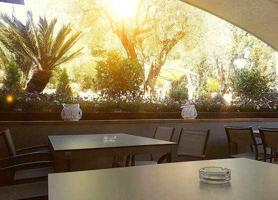 Hotel Esteba 1