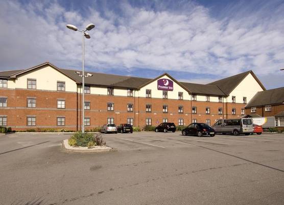 Premier Inn Newcastle Under Lyme 1
