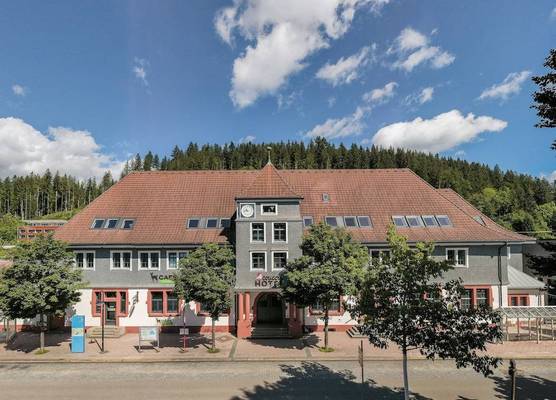 coucou hotel & kuckucks-stube (Titisee) 1
