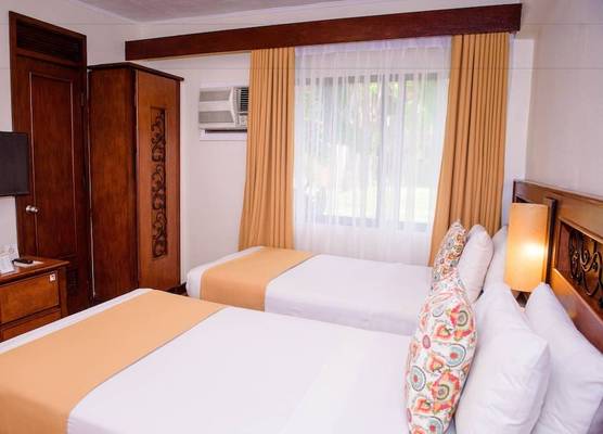 Montebello Hotel, Cebu 1